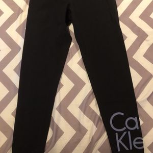Calvin Klein Cropped Leggings